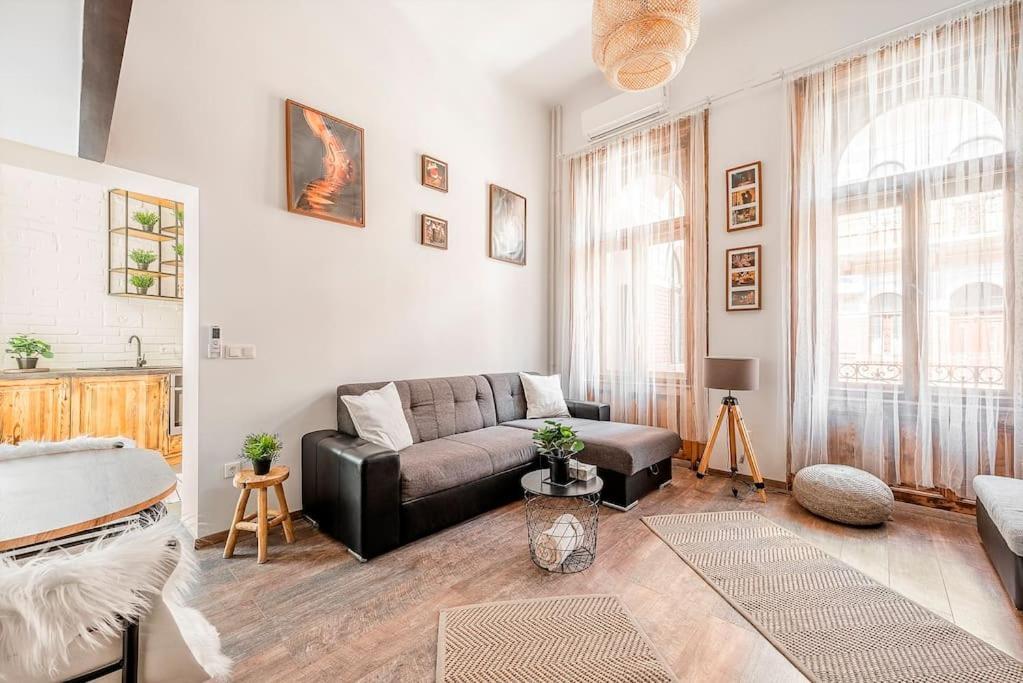 Brendon Design Home Будапеща Екстериор снимка